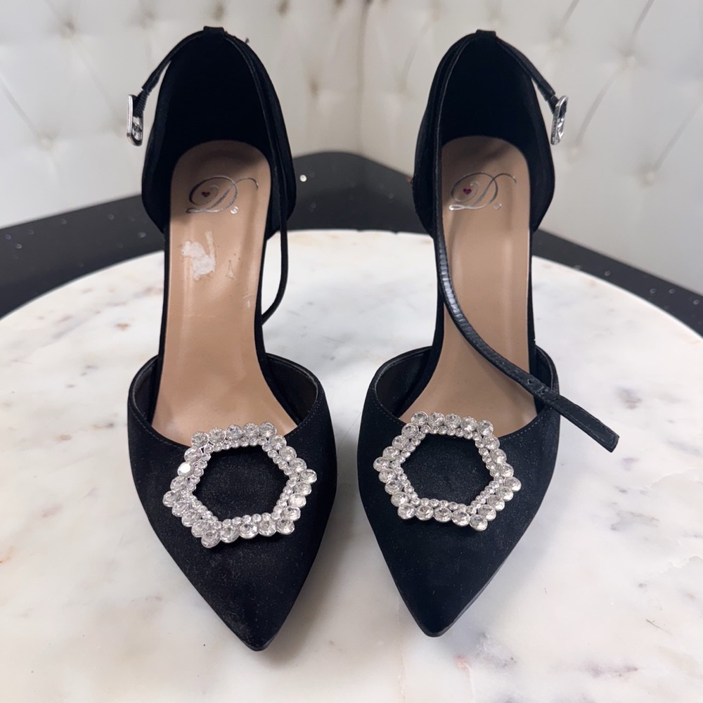 Wild Diva Black Heels with Silver Accents